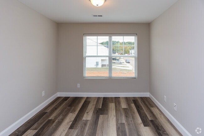 3 BR, 2.5 BA - 1,516SF