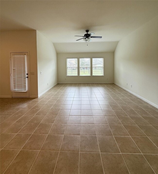 Photo - 22646 Triangle Ridge Dr
