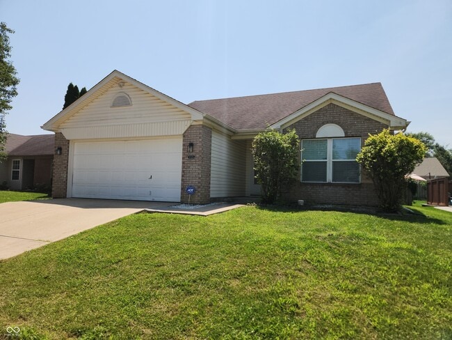 Building Photo - 10521 Sand Creek Blvd Rental