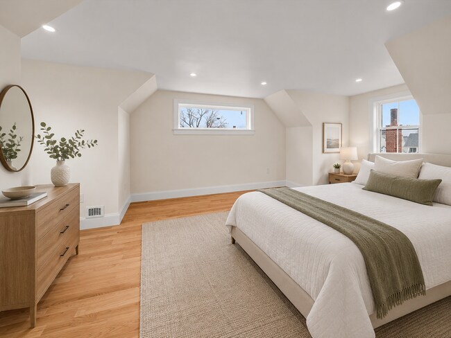 Photo - 81 Gilman St Unit 2