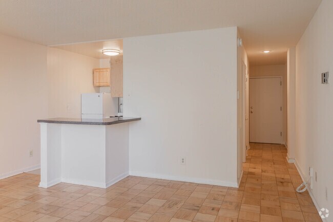 0HAB, 1BA - 375SF - Twin Oaks