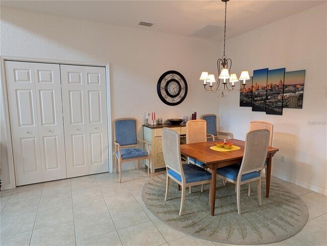 Photo - 4480 Strathmore Dr