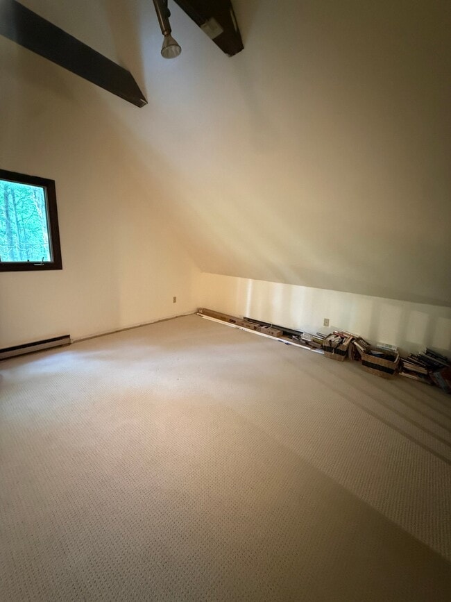 Photo - 11655 Bolton Rd