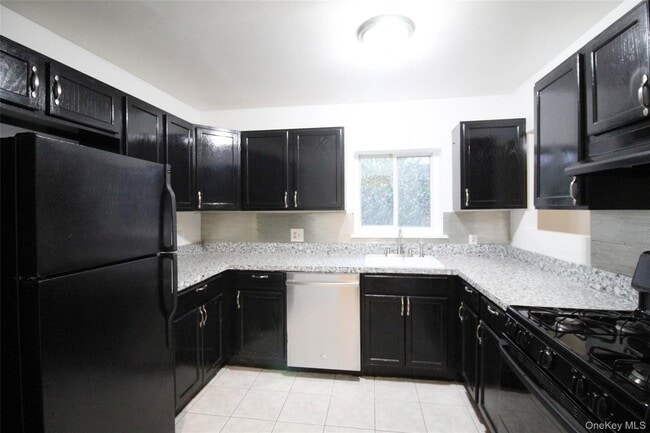 Photo - 304 Woodworth Ave Unidad 2