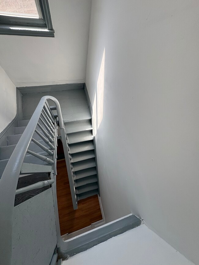 Photo - 942 Franklin St Unidad 2