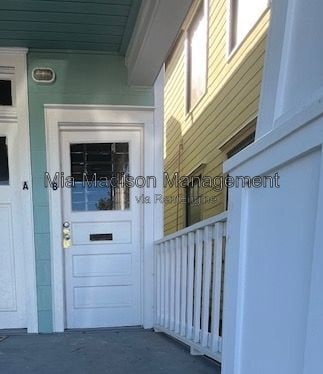 Photo - 607 W 44th St