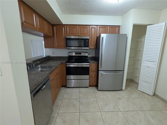 15201 Glenmoor Dr Unidad 15201