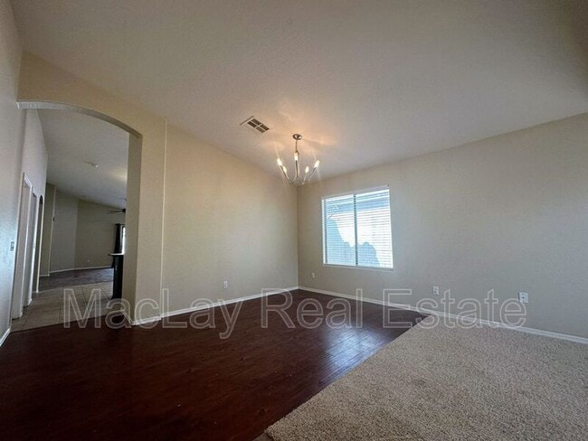 Photo - 45560 W Tulip Ln