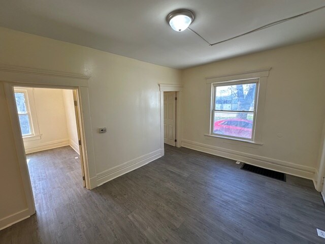 Photo - 2454 Azelda St