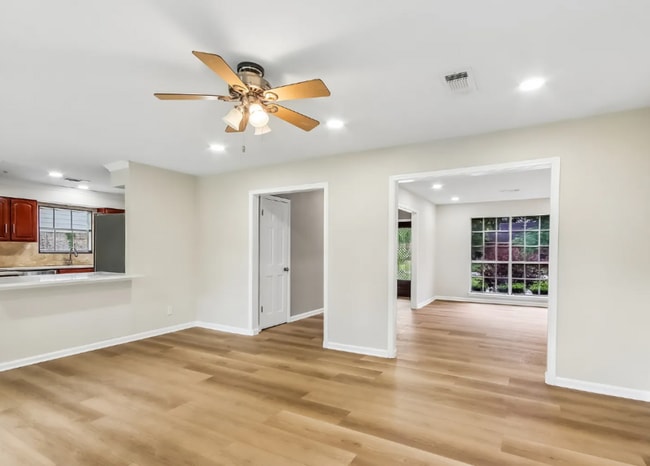 Photo - 16214 Port O Call St