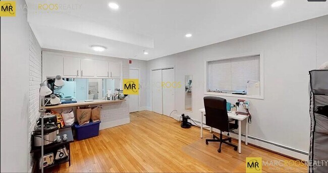 Photo - 513 Beacon St Unidad 6