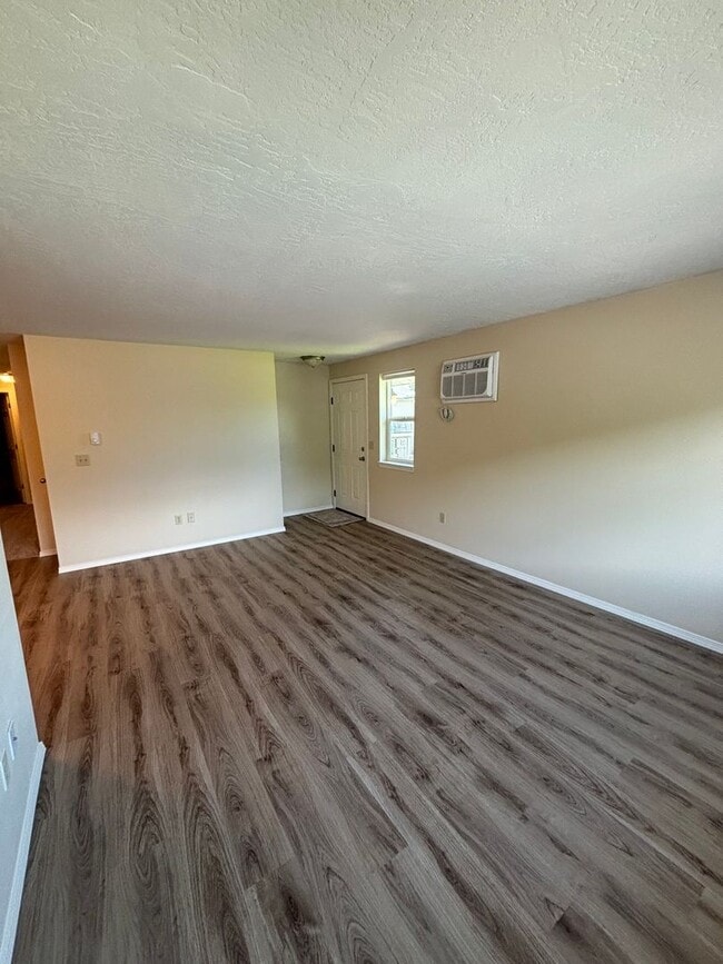 Photo - 13th St Townhome