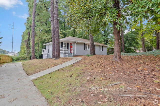 Building Photo - 705 Pinehill Dr Rental