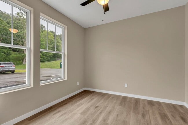 Photo - Willa Mountain Apartments