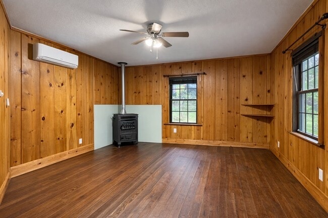 Photo - 14739 River Trail