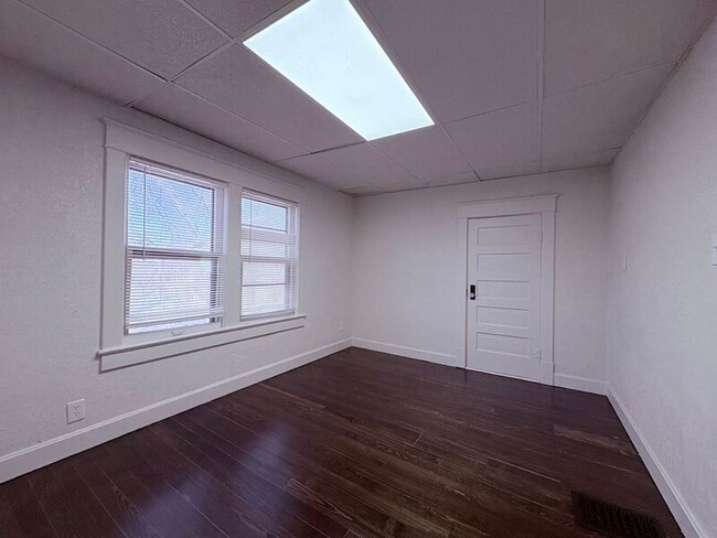 Photo - 1416 S Hardy Ave