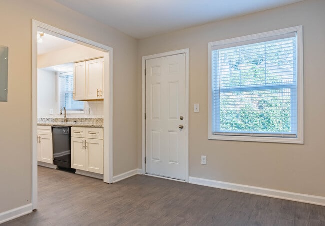 Photo - The Grove at Six Hundred Apartment Homes