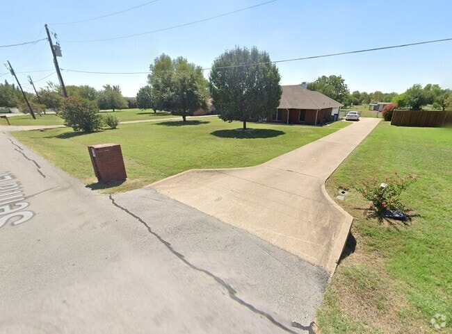 Building Photo - 13788 Selma Ln Rental