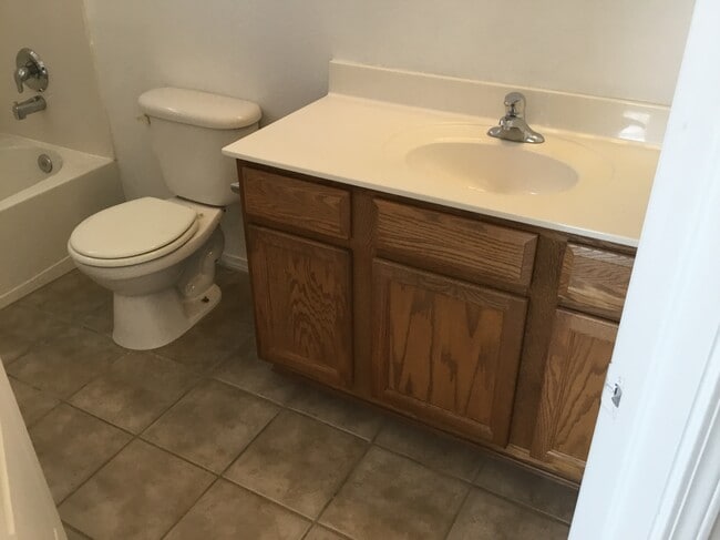 Photo - 3833 Oasis Springs Rd NE