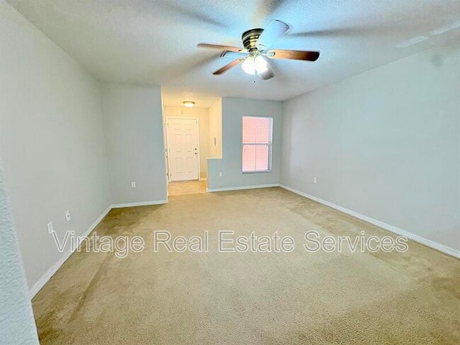 Photo - 10812 Kensington Park Ave