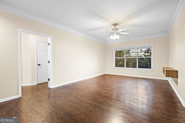 Photo - 2700 Pine Tree Rd NE Unit 1102