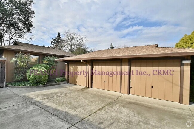 Building Photo - Charming 1-Bedroom Home with Bonus Room, U...