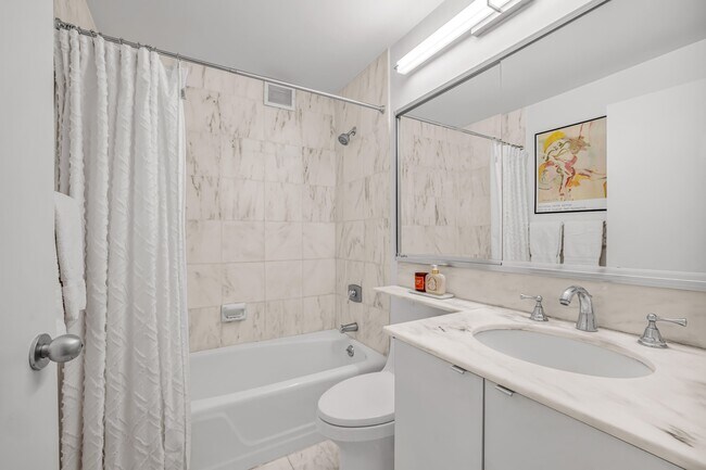 Photo - 40 E 94th St