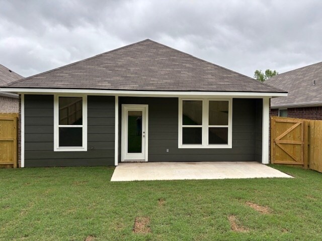 Photo - 224 Blue Bird Ln