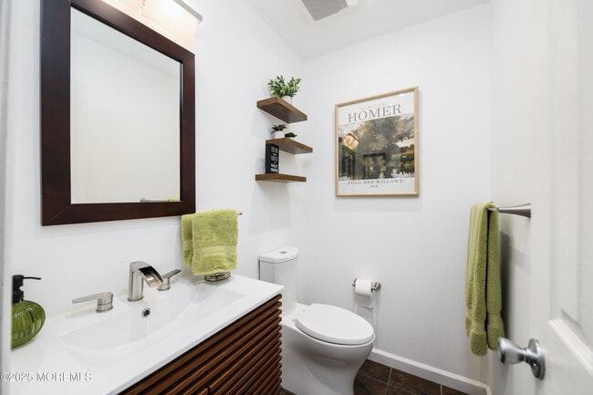 Photo - 106 Marina Bay Ct