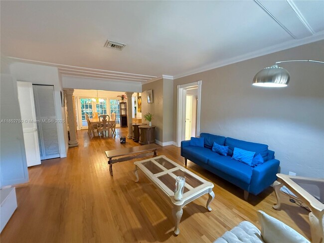 Photo - 3030 SW 57th Ave