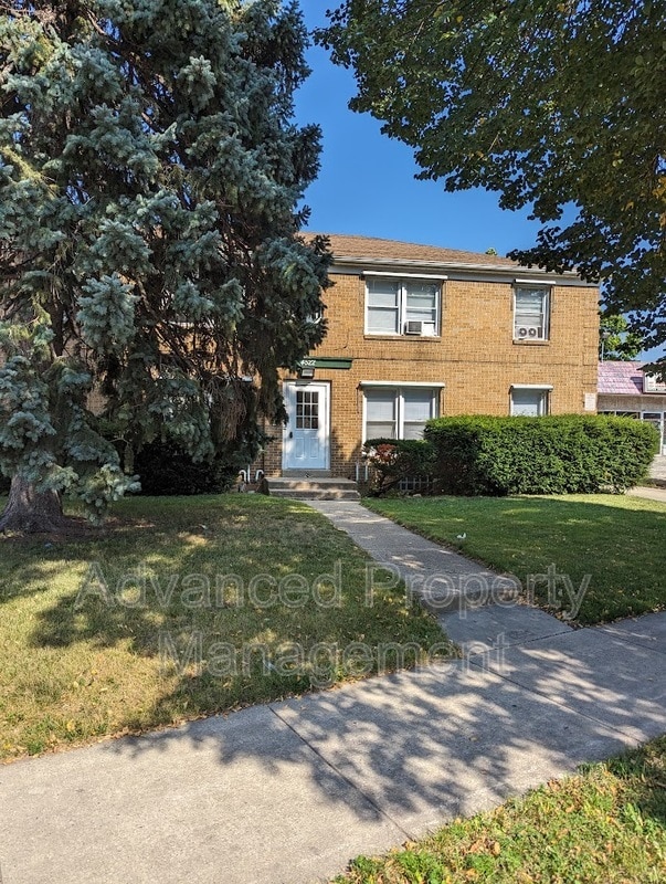 Building Photo - 4522 N Teutonia Ave