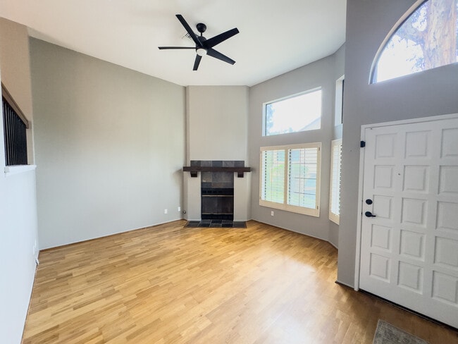 Photo - 9411 Lake Murray Blvd