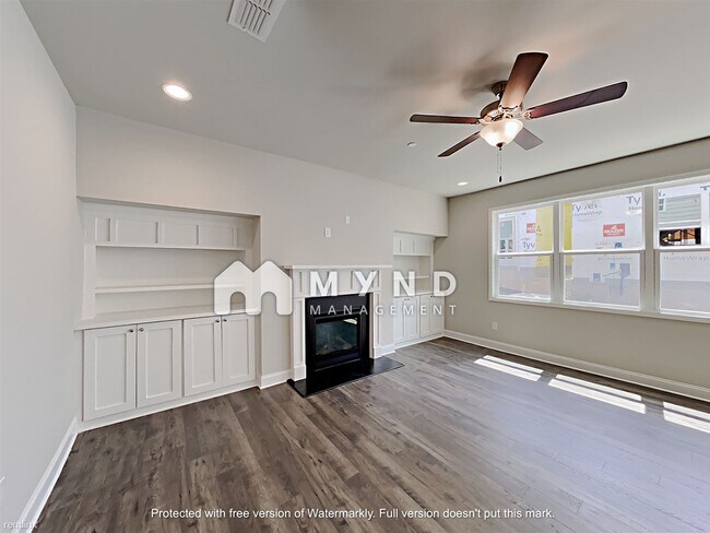 Photo - 4 br, 3.5 bath House - 114 Addison Way