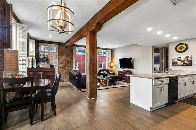 Photo - 232 Decatur St