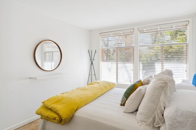 Photo - Centrally Located - Minutes from Dell Children's Hospital