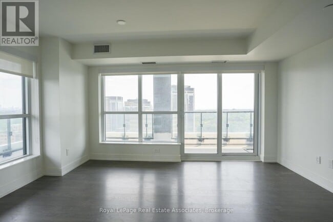 Photo - 5 Mabelle Ave Unit 1828