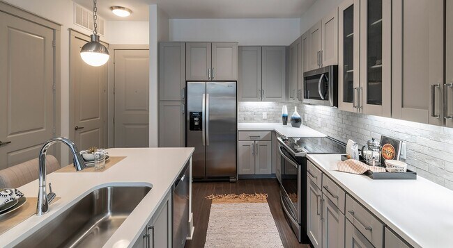 Avalon Arundel Crossing East Apartments For Rent In Linthicum Heights Md Forrent Com