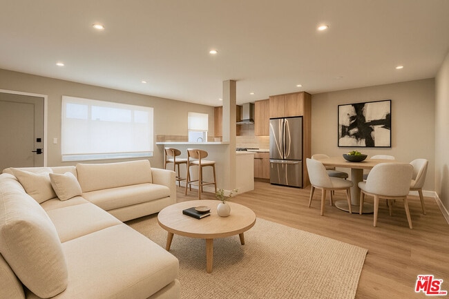 Photo - 1307 Tamarind Ave Unidad 3