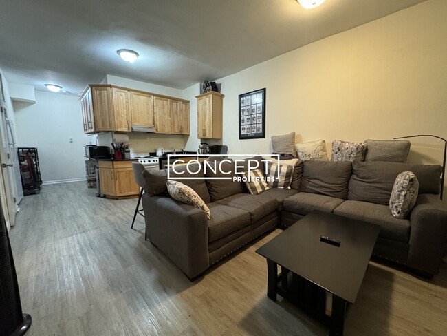 Photo - 19 Aberdeen St Condo Unit 4F