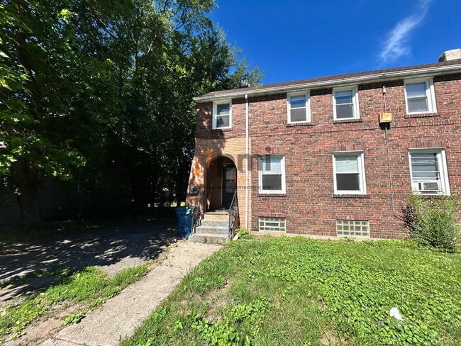 Photo - 6138-6138 Ray Ave Unit 6138 Ray Ave