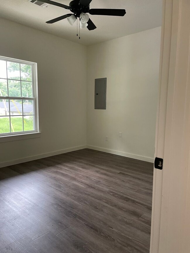 Photo - Two Bed/1.5 Bath Home