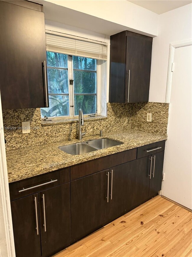 Photo - 23 Majorca Ave Unit 1