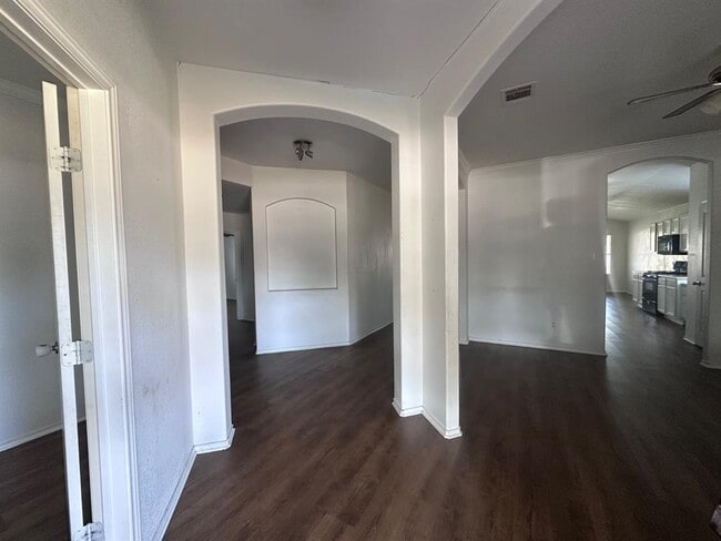 Photo - 12720 Waynespur Ln