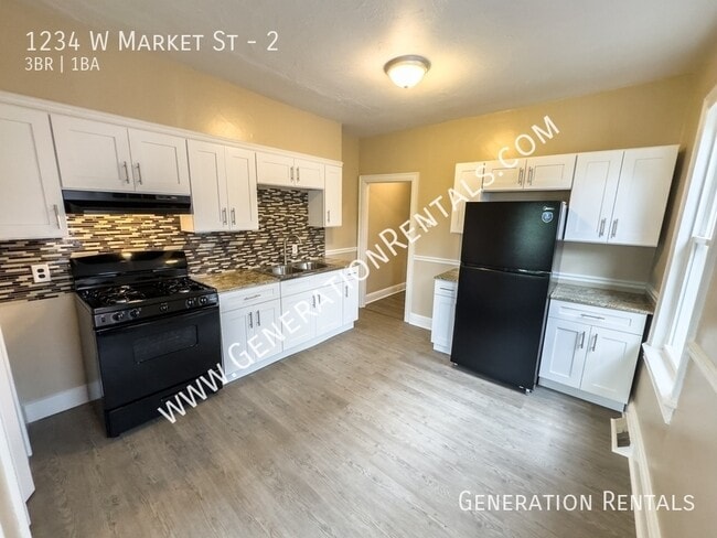 Building Photo - 1234 W Market St Unit 2