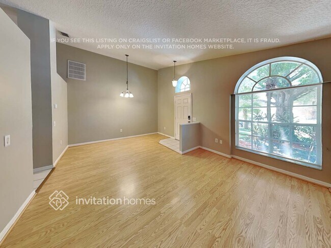 Photo - 10037 Creek Bluff Dr