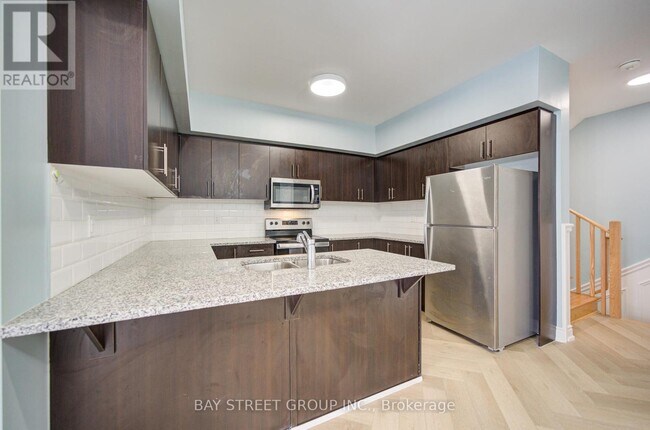 Photo - 626 Rexdale Blvd