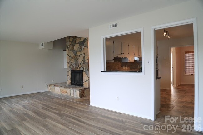 Photo - 7423 Mariner Cove Dr