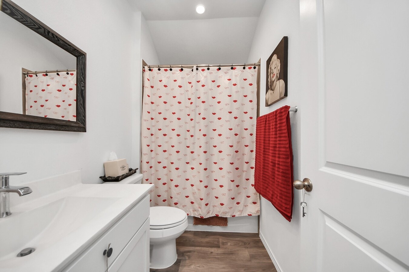 Photo - 403 Blanco Ln