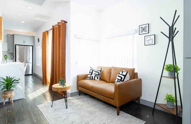 Photo - 216 Atlantic Ave Unidad Atlantic Studio