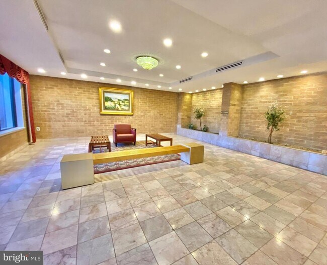 Photo - 3101 S Manchester St Unit T7